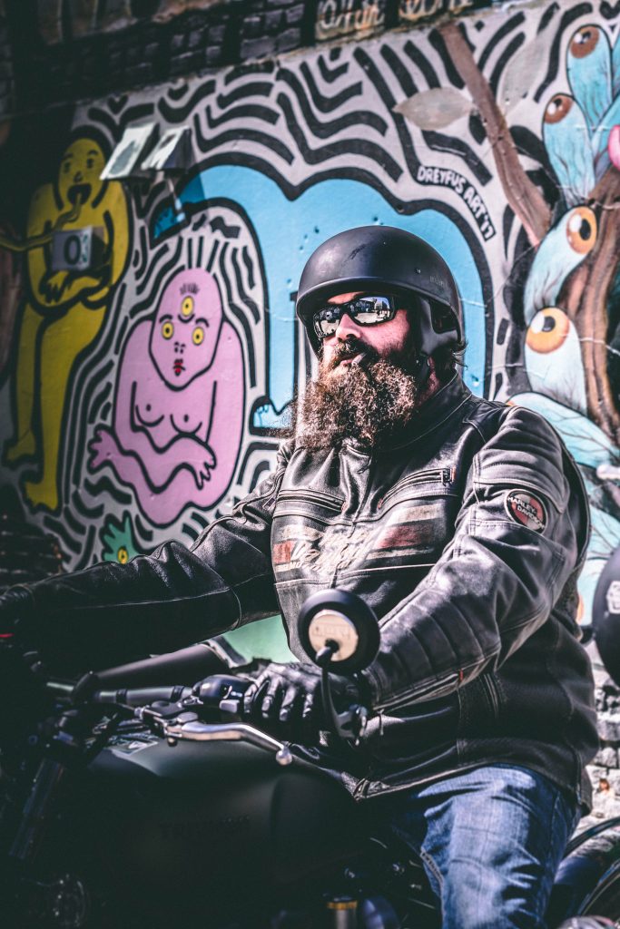 MC førere fåes i mange former og faconer